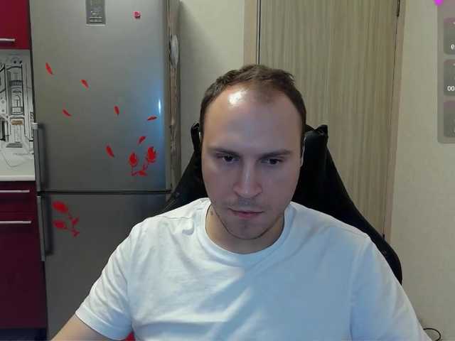 Live sex webcam photo for EHOT-111 #291505032