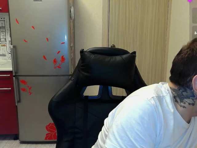 Live sex webcam photo for EHOT-111 #291506347