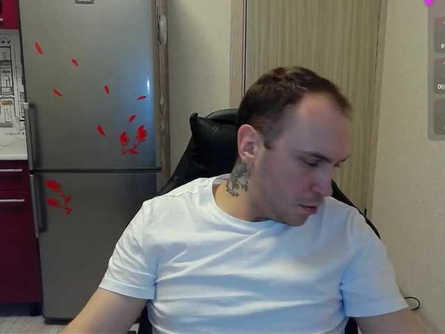 Live sex webcam photo for EHOT-111 #291549599