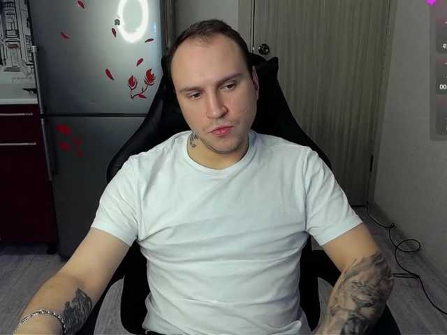 Live sex webcam photo for EHOT-111 #291618660