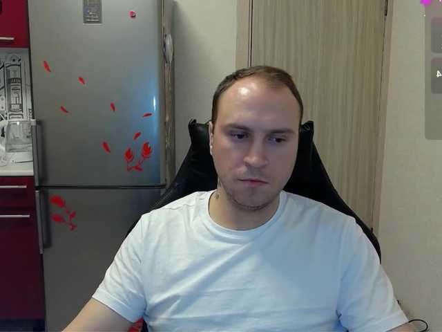 Live sex webcam photo for EHOT-111 #291683521