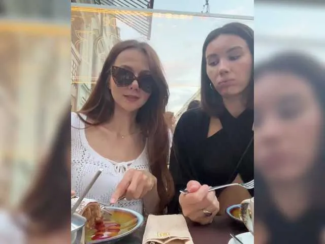 Live sex webcam photo for ELEKTRA2023 #278270943