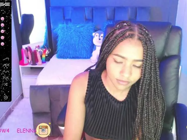 Live sex webcam photo for ELENNA-SNOW #273079468