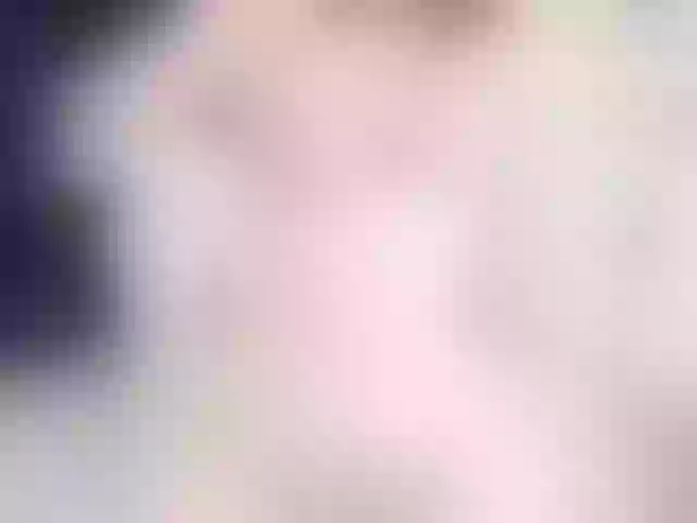 Live sex webcam photo for EMILI-EVANS #271740721