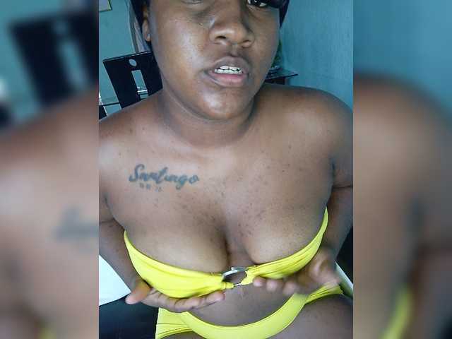 Live sex webcam photo for EmilyRose1 #274321864