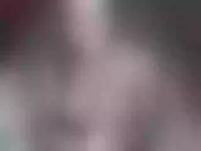 Live sex webcam photo for EMYYLI2 #277720284