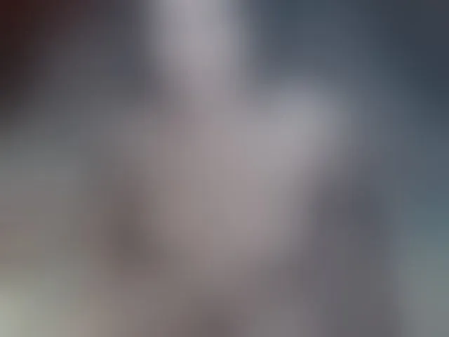 Live sex webcam photo for EMYYLI2 #278014638