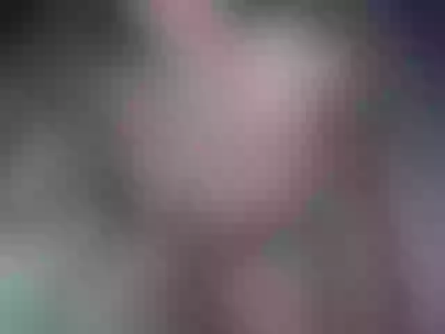 Live sex webcam photo for EMYYLI2 #278076641