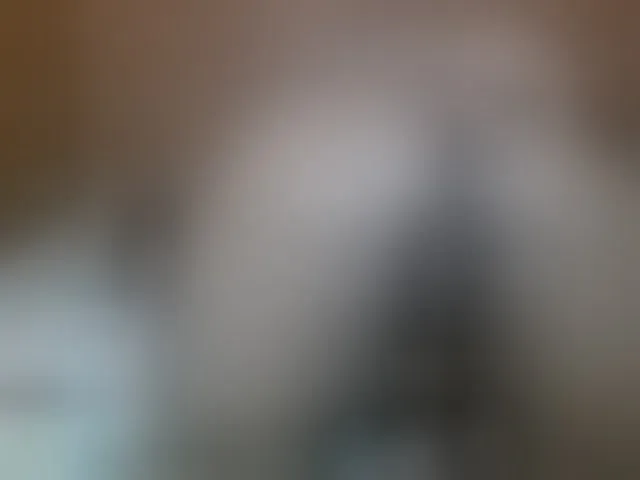 Live sex webcam photo for EMYYLI2 #278085944