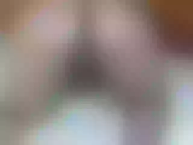 Live sex webcam photo for EMYYLI2 #283003181