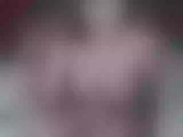 Live sex webcam photo for EMYYLI2 #285286633