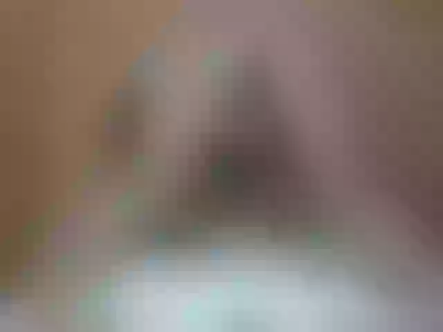 Live sex webcam photo for EMYYLI2 #289323497