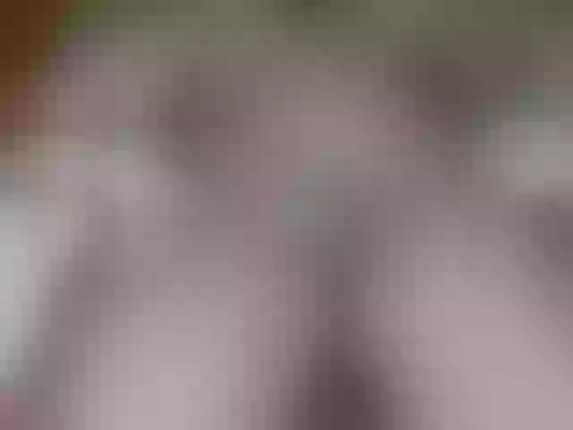 Live sex webcam photo for EMYYLI2 #290027261