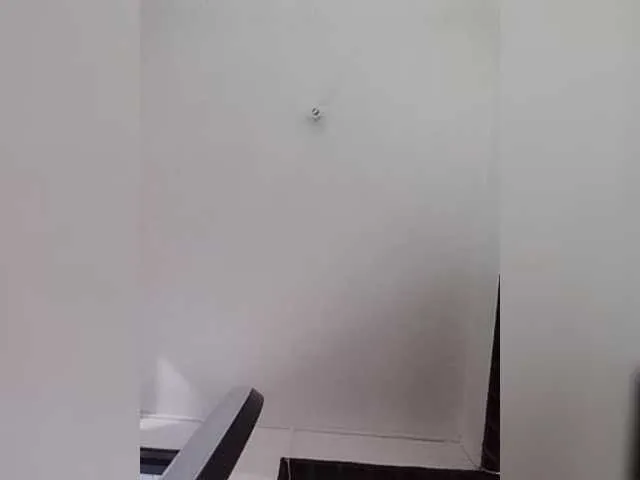 Live sex webcam photo for ESMESEX20 #272135753