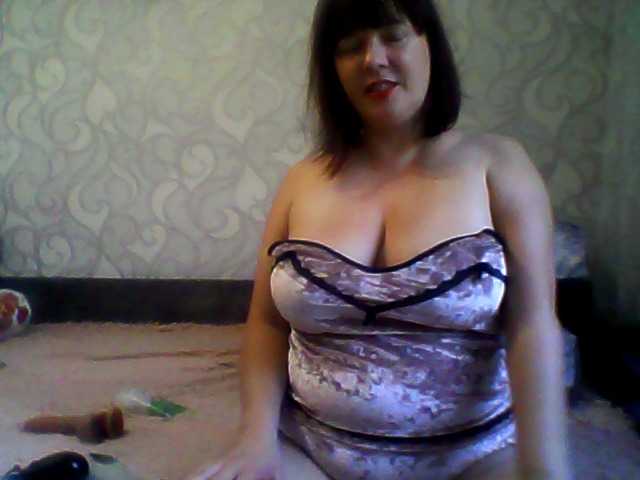 Live sex webcam photo for EVA-9999 #276535964