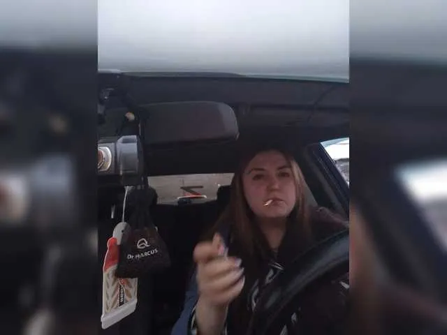 Live sex webcam photo for EVKAPINK #277489265