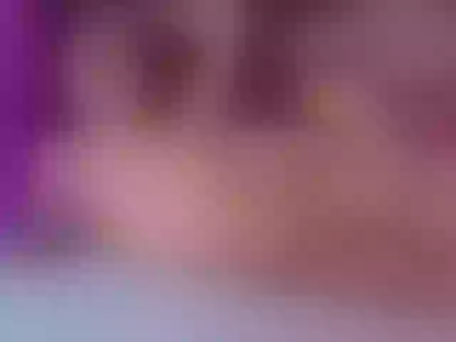 Live sex webcam photo for EarlyFlower #274613708
