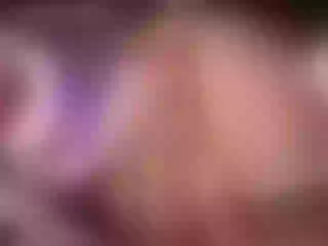 Live sex webcam photo for EarlyFlower #277315645