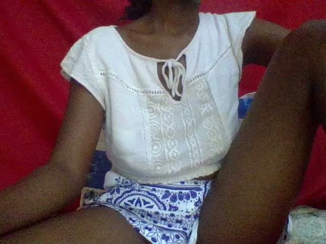 Live sex webcam photo for EasterBunny1 #281405575