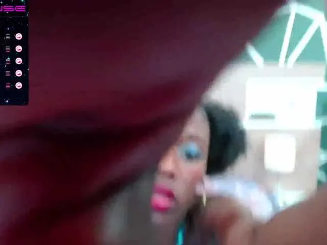 Live sex webcam photo for EbonnyGoddess #272007054