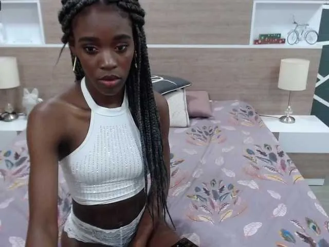 Live sex webcam photo for EbonnyGoddess #272357417