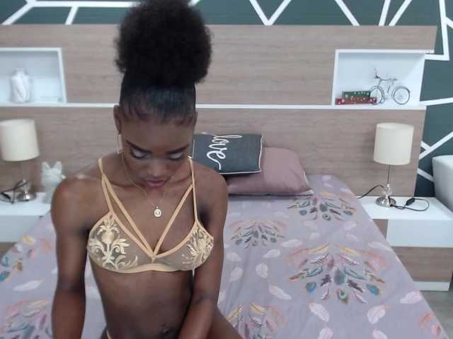 Live sex webcam photo for EbonnyGoddess #272643632