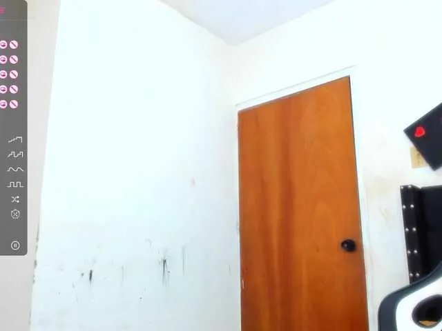 Live sex webcam photo for EbonnyLatinx #287992888