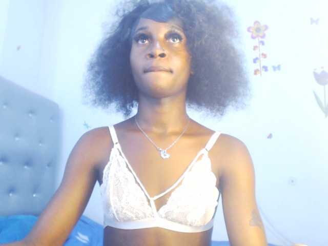 Live sex webcam photo for EbonnyPasion777 #277718330