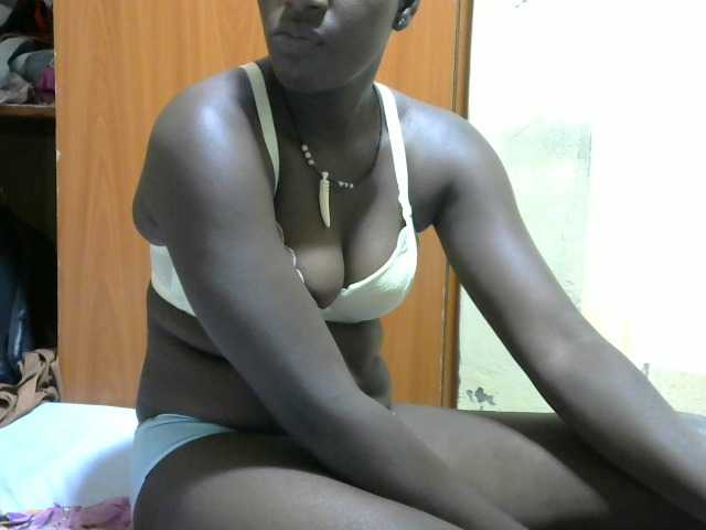 Live sex webcam photo for Ebony-frizah #272876316