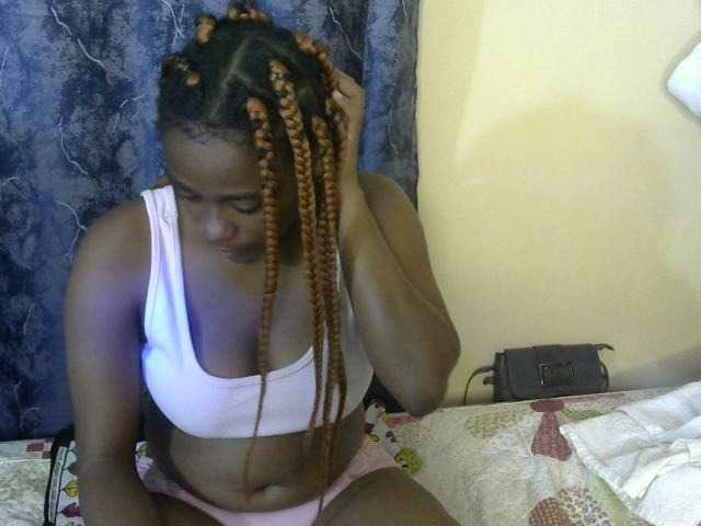 Live sex webcam photo for Ebony-maffin #277593267