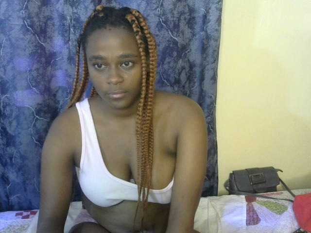 Live sex webcam photo for Ebony-maffin #277612873