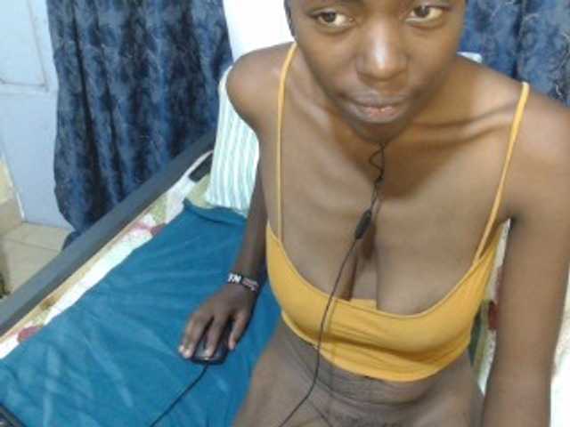 Live sex webcam photo for Ebony-maffin #277762984