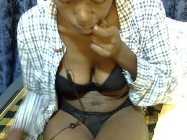 Live sex webcam photo for Ebony-maffin #277828761
