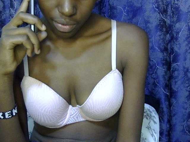 Live sex webcam photo for Ebony-maffin #277841571