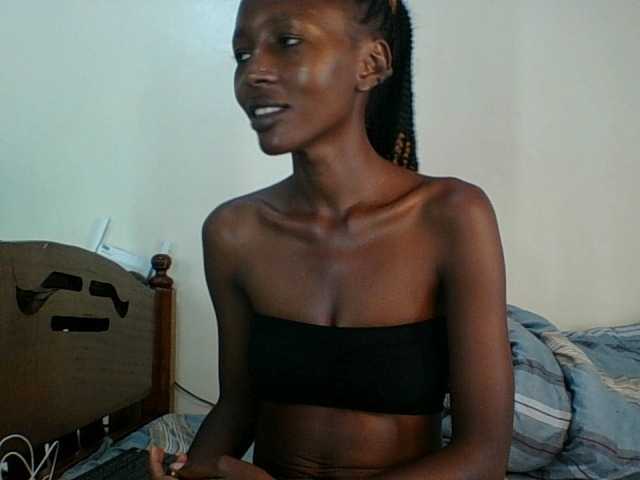 Live sex webcam photo for Ebony-sexxy #278248157