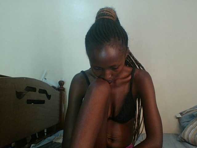 Live sex webcam photo for Ebony-sexxy #278264065