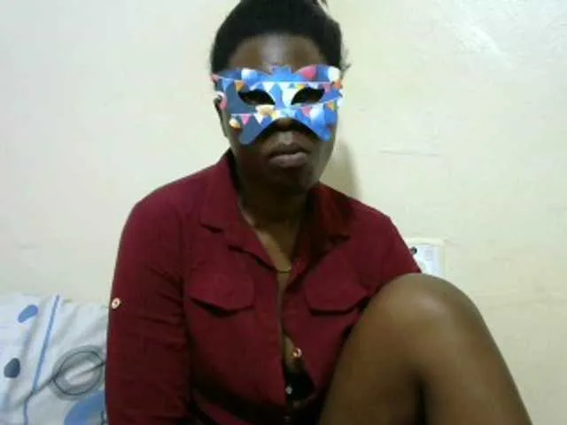 Live sex webcam photo for Ebony001 #274192778
