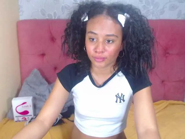 Live sex webcam photo for EbonyPrincesss #277904300