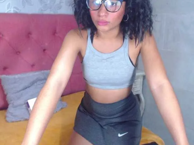 Live sex webcam photo for EbonyPrincesss #277953376