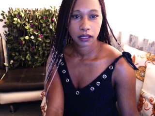 Live sex webcam photo for EbonyShow #200387676