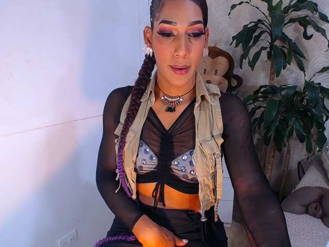 Live sex webcam photo for EbonyWilDoll #276508993