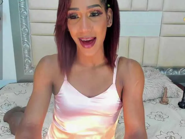 Live sex webcam photo for EbonyWilDoll #277089296