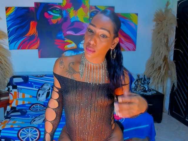 Live sex webcam photo for EbonyWilDoll #292438822