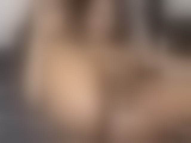 Live sex webcam photo for Ebonycutelyn #294311559