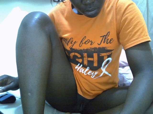 Live sex webcam photo for Ebonyliliana #276984862