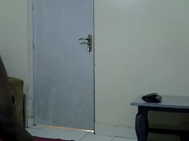 Live sex webcam photo for Ebonyliliana #277859974