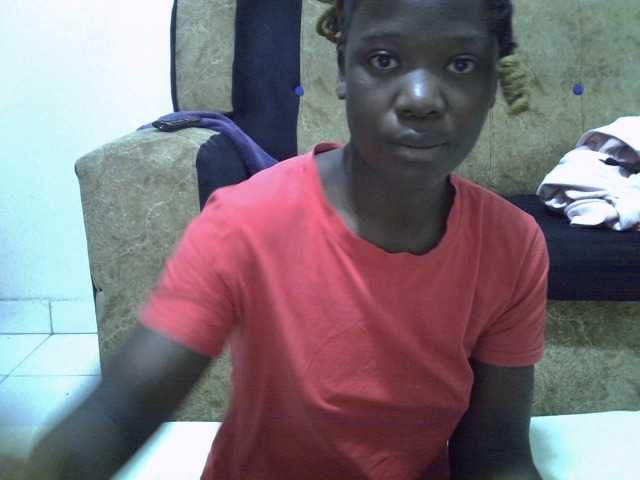 Live sex webcam photo for Ebonyliliana #278200601