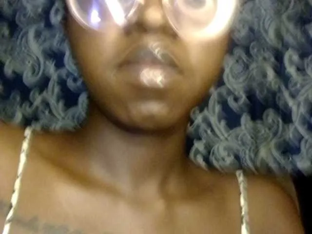 Live sex webcam photo for Ebonymuse #291314466
