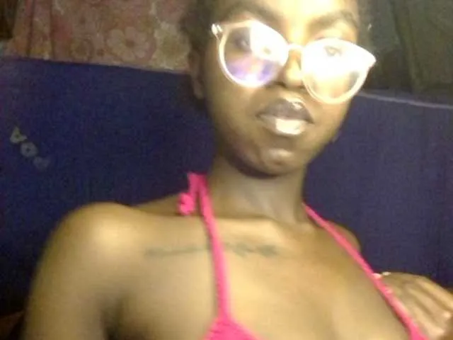 Live sex webcam photo for Ebonymuse #291321900