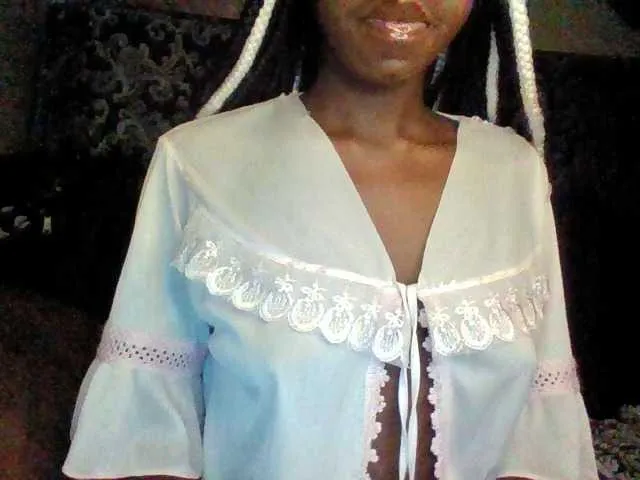 Live sex webcam photo for Ebonymuse #291479922